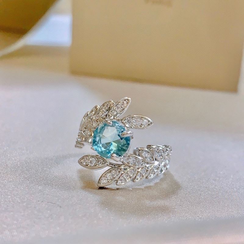 CHAUMET